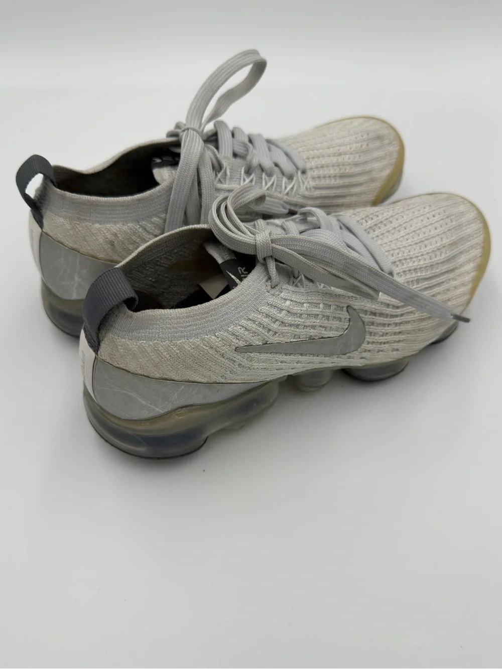Nike Air Vapormax Flyknit 3 Silver Grey Women's Size 6 AJ6910-101 Running Shoe